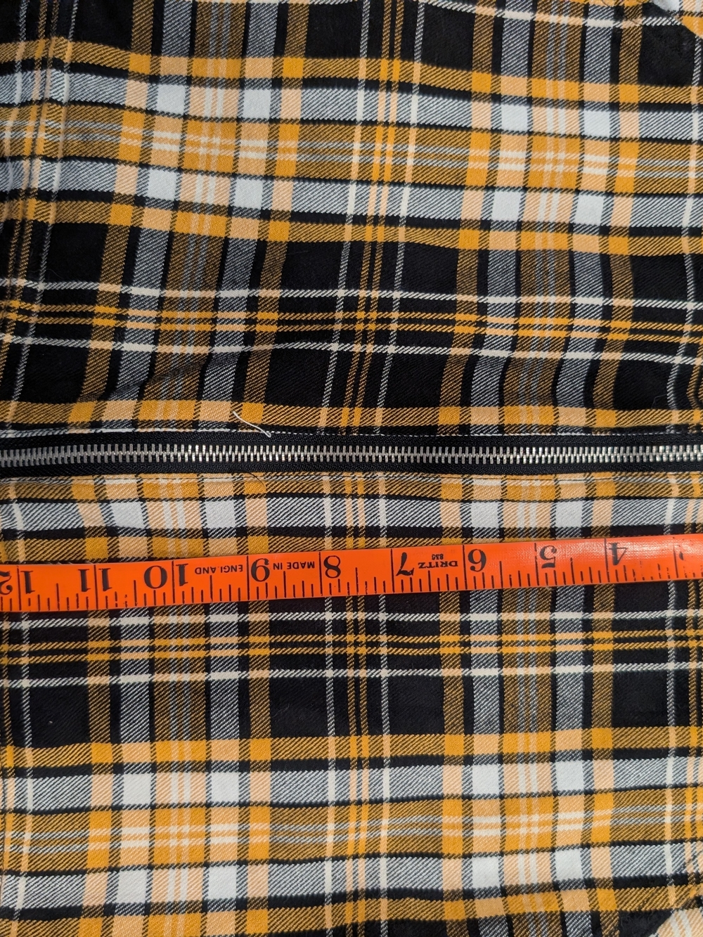 Forever 21 Yellow and Black Plaid Zip-Front Mini Skirt With Pockets Small - Picture 7 of 7